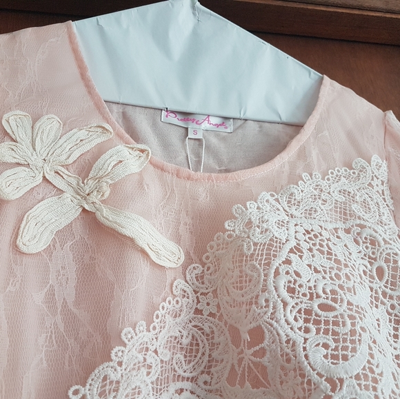 Tunic top/ Blouse - Picture 2 of 3